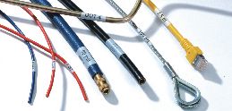 Etiquetas autolaminadas y autoadhesivas para la identificación de cables.
