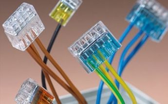 Conectores eléctricos para cables rígidos y flexibles