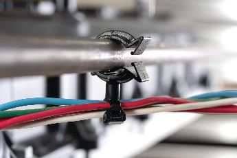 Clips de gestión de cable flexible para encaminar los cables y alambres en cualquier dirección.