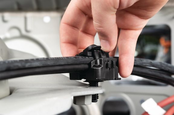Abrazaderas en línea para tubos Ratchet P-Clamp