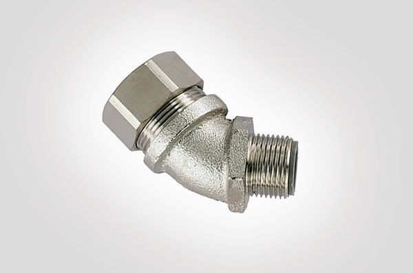 Racor de compresión en codo de 45° para conductos metálicos