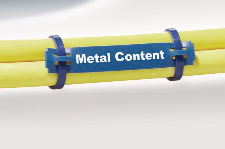 Etiquetas para cables detectables por metal para las industrias alimentaria y química