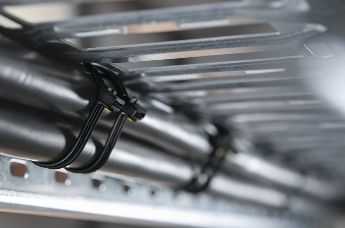 Bridas para aplicaciones en trabajos pesados: bridas KR resistentes a vibraciones