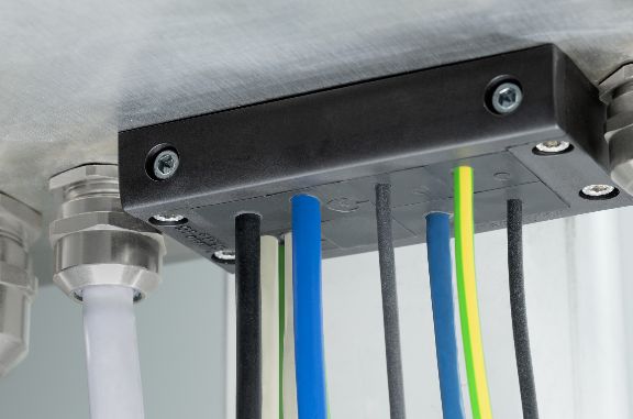 Placa de entrada de cables Sistema VarioPlate con enchufe ciego para futuros intercambios y servicios
