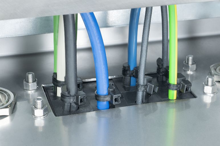 Placa pasacables Sistema VarioPlate conforme a los grados de protección IP65 e IP66